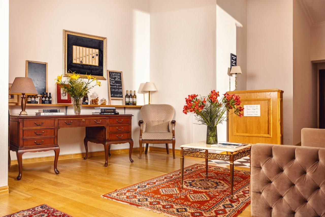 Octava Boutique Hotel Tbilisi Buitenkant foto