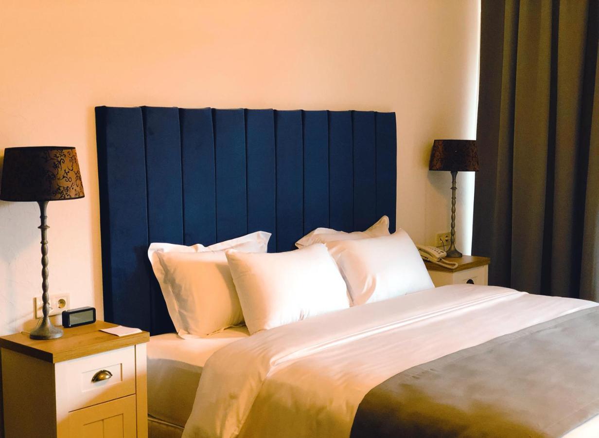 Octava Boutique Hotel Tbilisi Buitenkant foto
